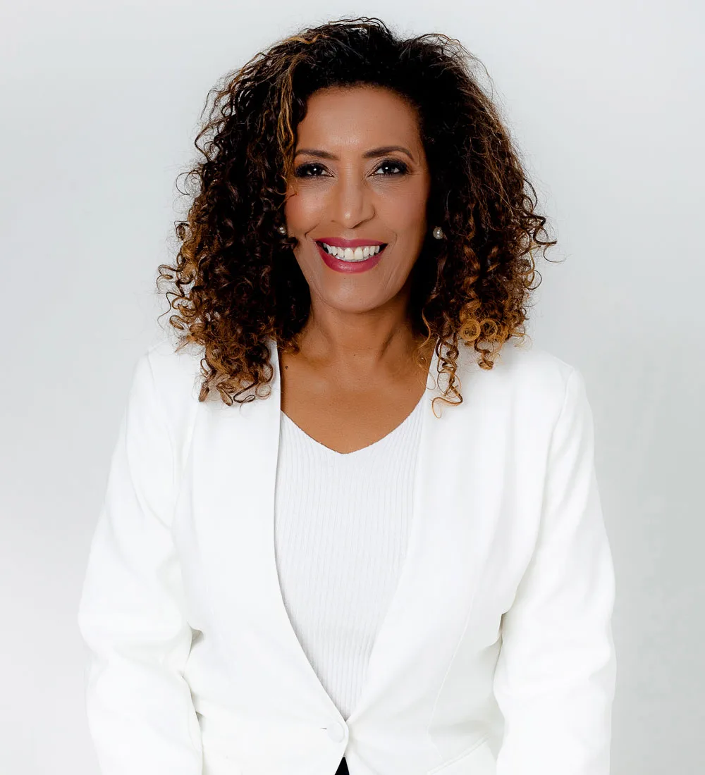 dra-solange-oliveira-dentista dra solange oliveira dentista